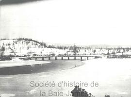 Pont en hiver sur la route de Chibougamau