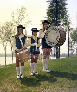 Les 3 soeurs Beauvais, membres de la parade des Forestières