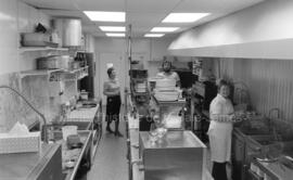 Cuisine dans le restaurant aux Quatre à Lebel-sur-Quévillon