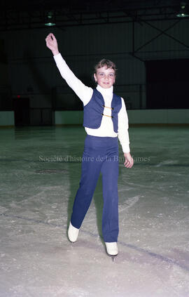 Spectacle d’enfants de patinage artistique à Lebel-sur-Quévillon