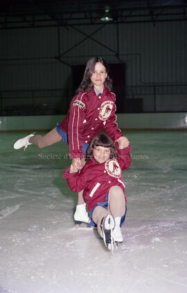 Spectacle d’enfants de patinage artistique à Lebel-sur-Quévillon