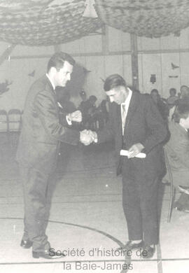 Armand Poirier et Ghislain Boivin de 1’épicerie Boivin