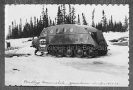 Snowmobile de Bradley Bros à l’hiver 1952-1953.