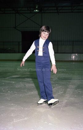 Spectacle d’enfants de patinage artistique à Lebel-sur-Quévillon
