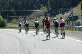 Groupe de cyclistes à Chibougamau